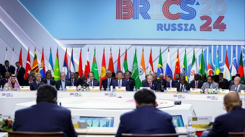 Мягкая сила: как и почему России удалось избежать международной изоляции