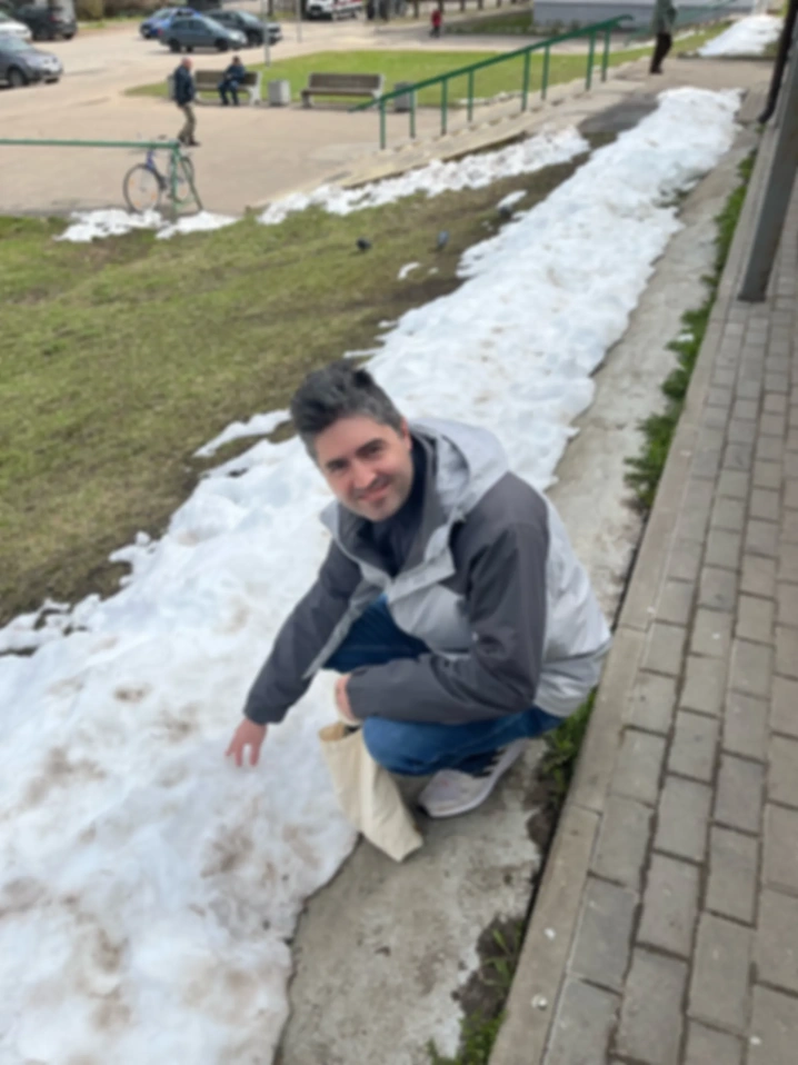 Майский снег
