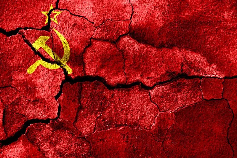 Долгое Время экзаменует нашу страну