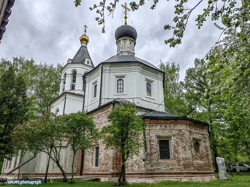 Церковь Ризоположения в Леонове, или Храм, выстроенный как плод покаяния