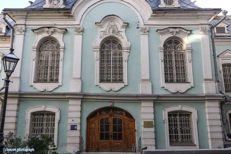 Дом Долгоруковых, или Особняк, где французы москвичей судили