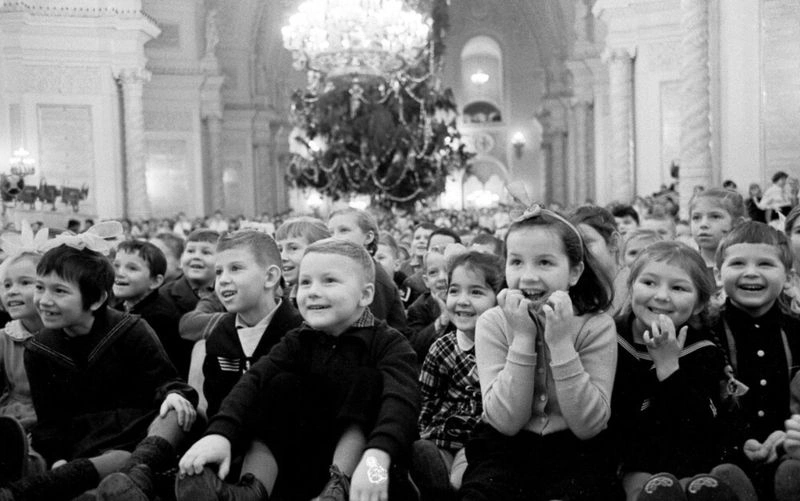 Что вешали на елку в СССР
