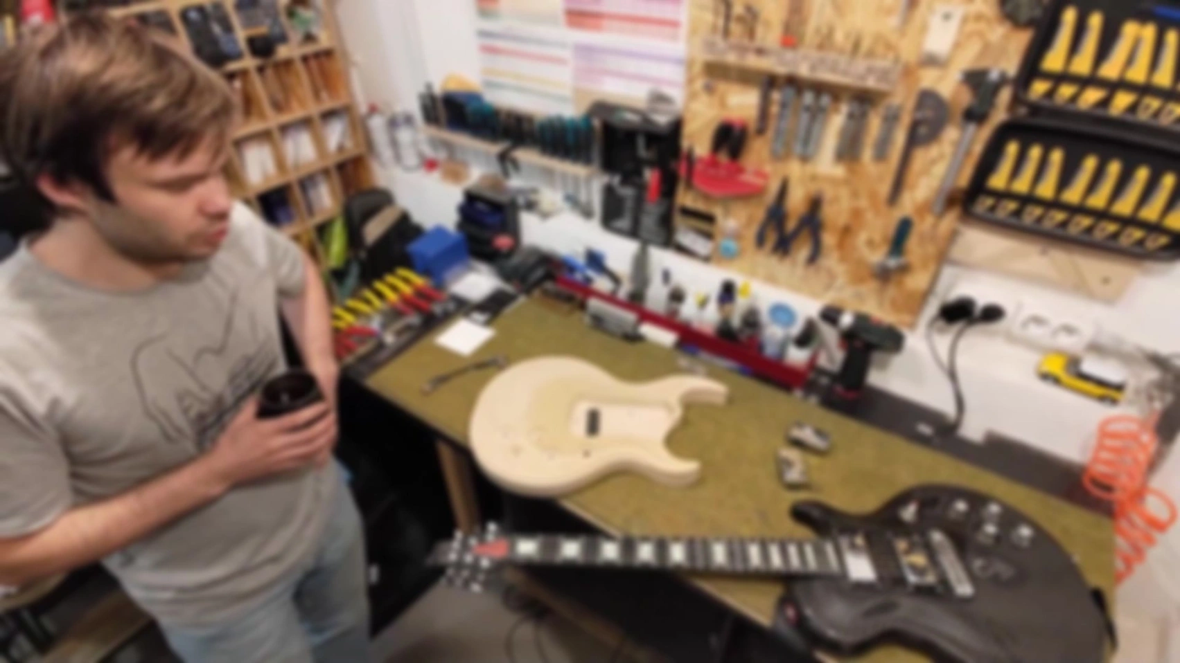 Всё, меняю, нахрен, на Gibson Burstbucker Pro!