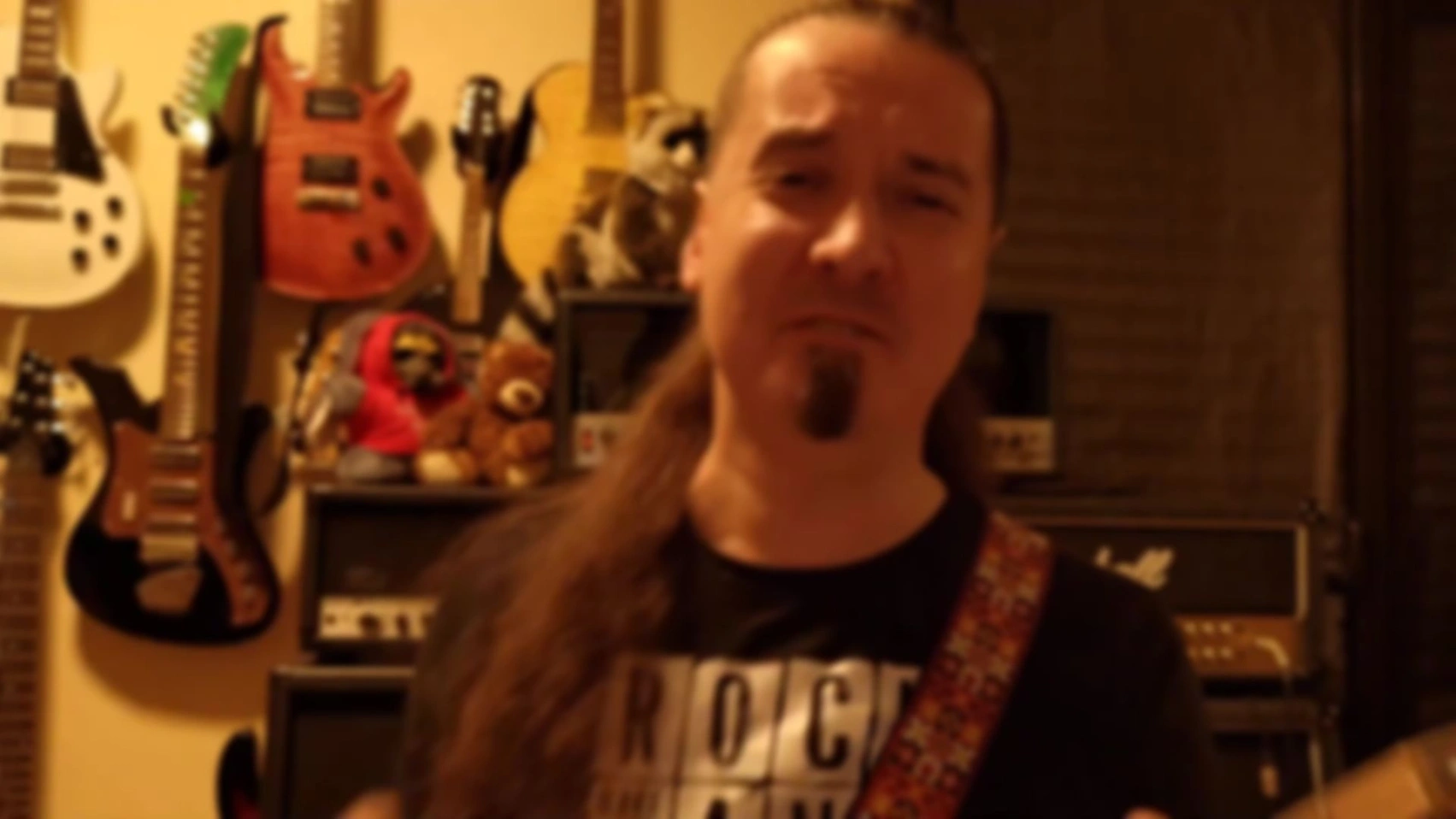 17. Вибрато пронацией восьмыми под 70 bpm
