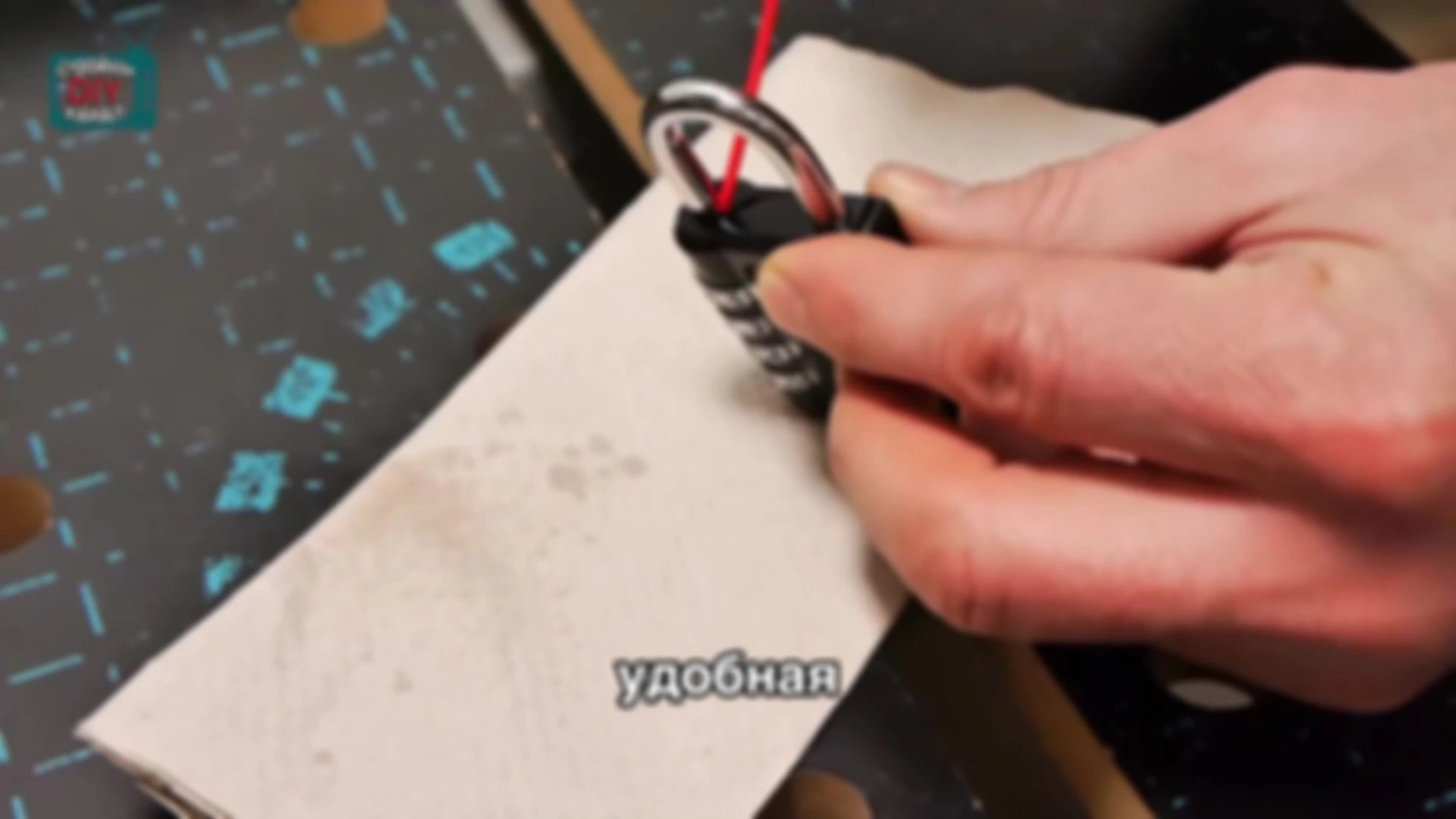 Совет № 107. Как аккуратно наносить WD40 в нужное место.