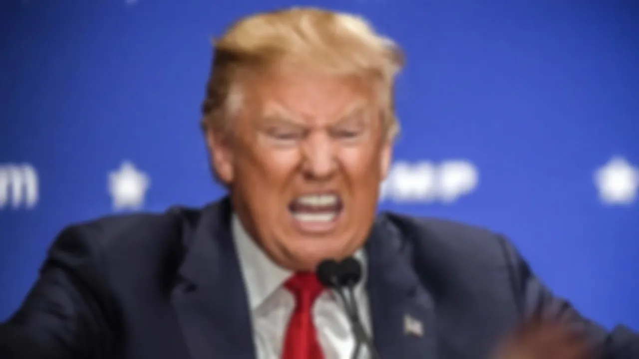 Трамп не смог прогнуть Зеленского и поэтому начал лаять на Россию