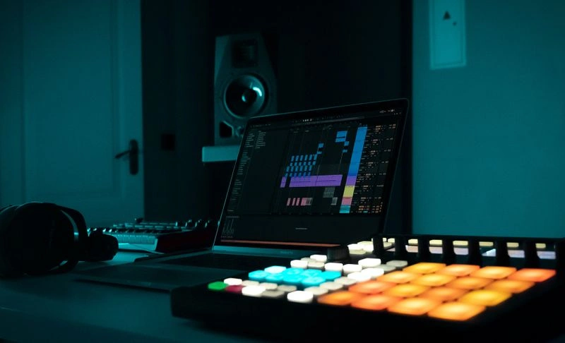 Создание DJ миксов в Ableton Live