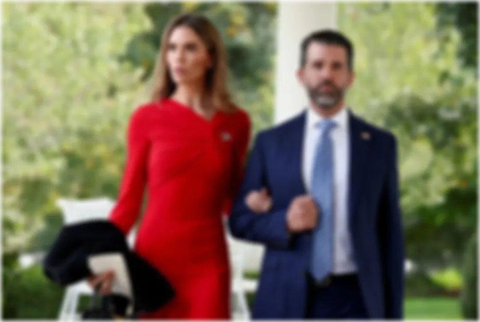 Политическая война с Трампом (на фоне лавстори и светской хроники)