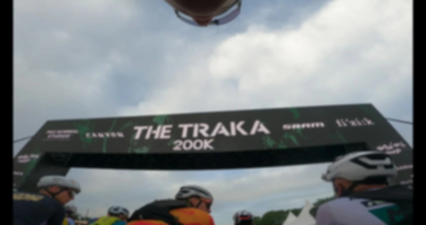 TRAKA 200 RAW