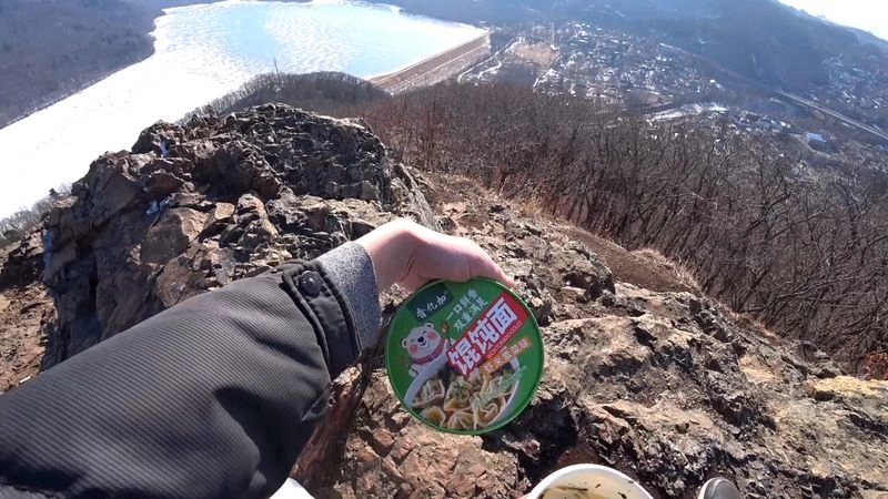 ГОТОВЛЮ ПЕЛЬМЕНИ НА ГОРЕ