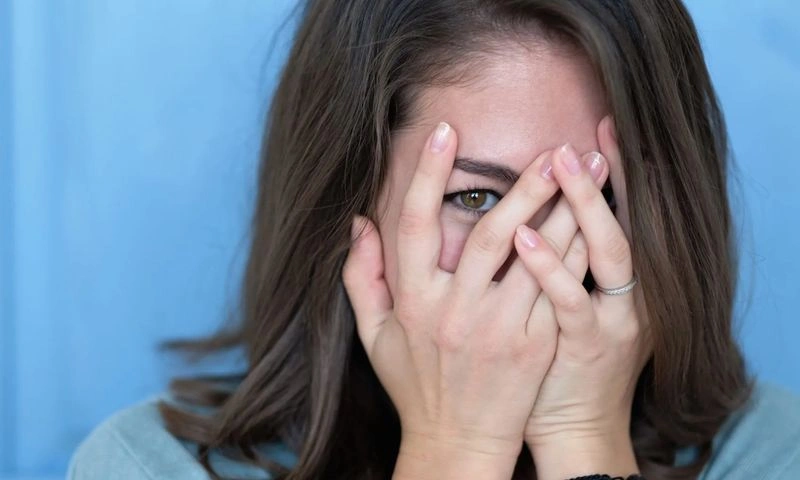 Бьёт - значит любит?  Что такое страх отвержения.