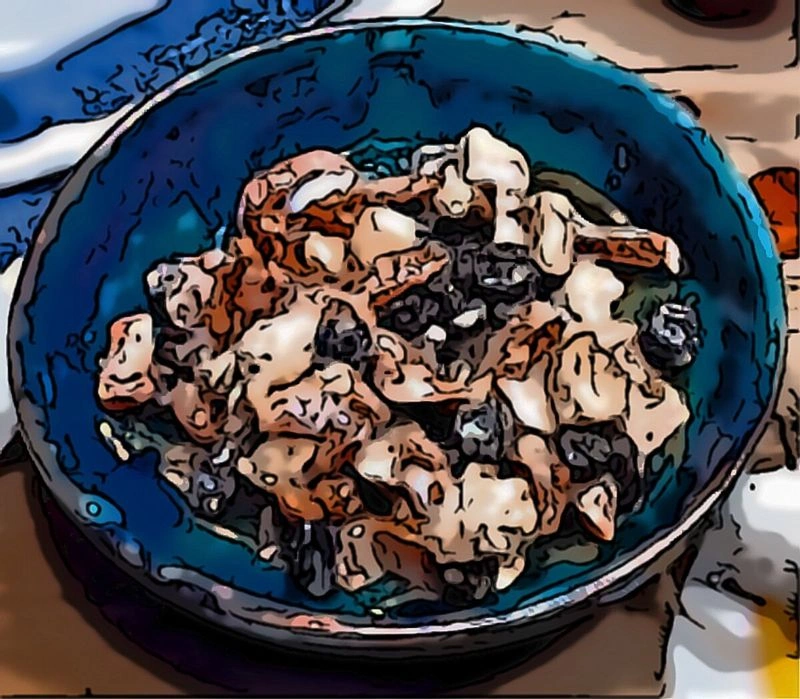 Салат из курицы и сухофруктов