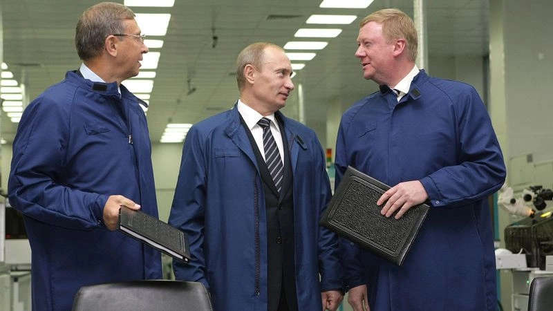 Путин, Дума, госкорпорации и Чубайс