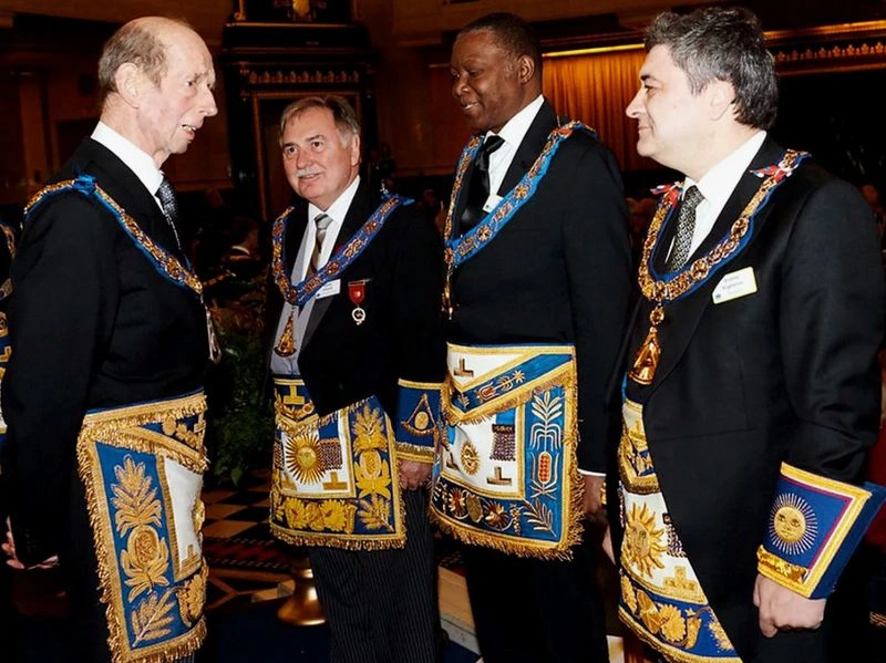 Проникновение масонства и западных тайных обществ