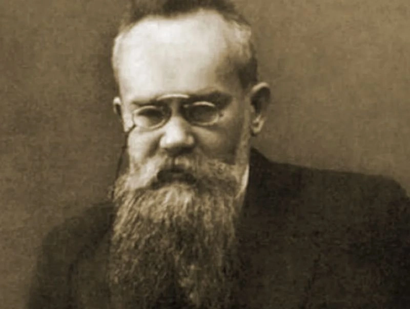 От «белых горлиц» к «чёрным воронам»: эволюция идеологии