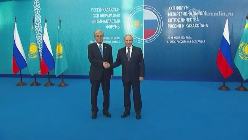 Токаев — Путину: «Войну нужно останавливать». Что и кто стоят за сладкими речами восточного правителя