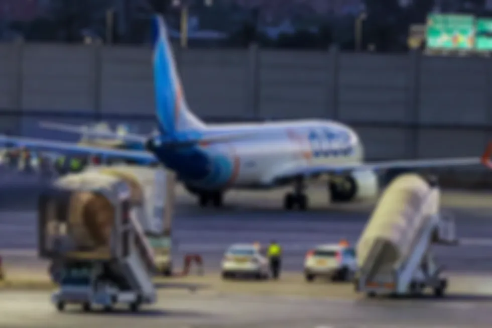 Кто спас от крушения  рейс FlyDubai?
