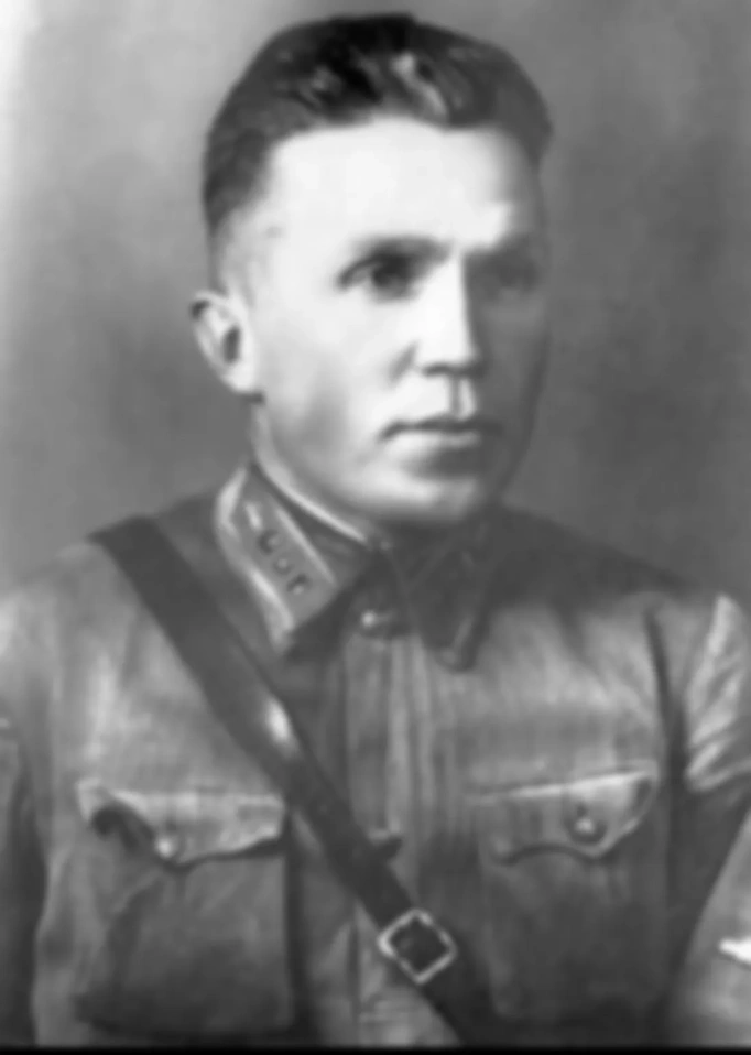 О странностях в официальной биографии легендарного разведчика Николая Кузнецова