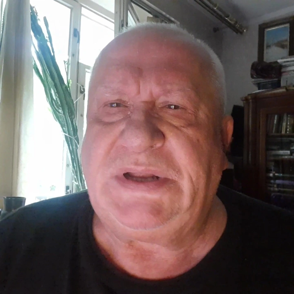 Не сентябрь, а длинный август