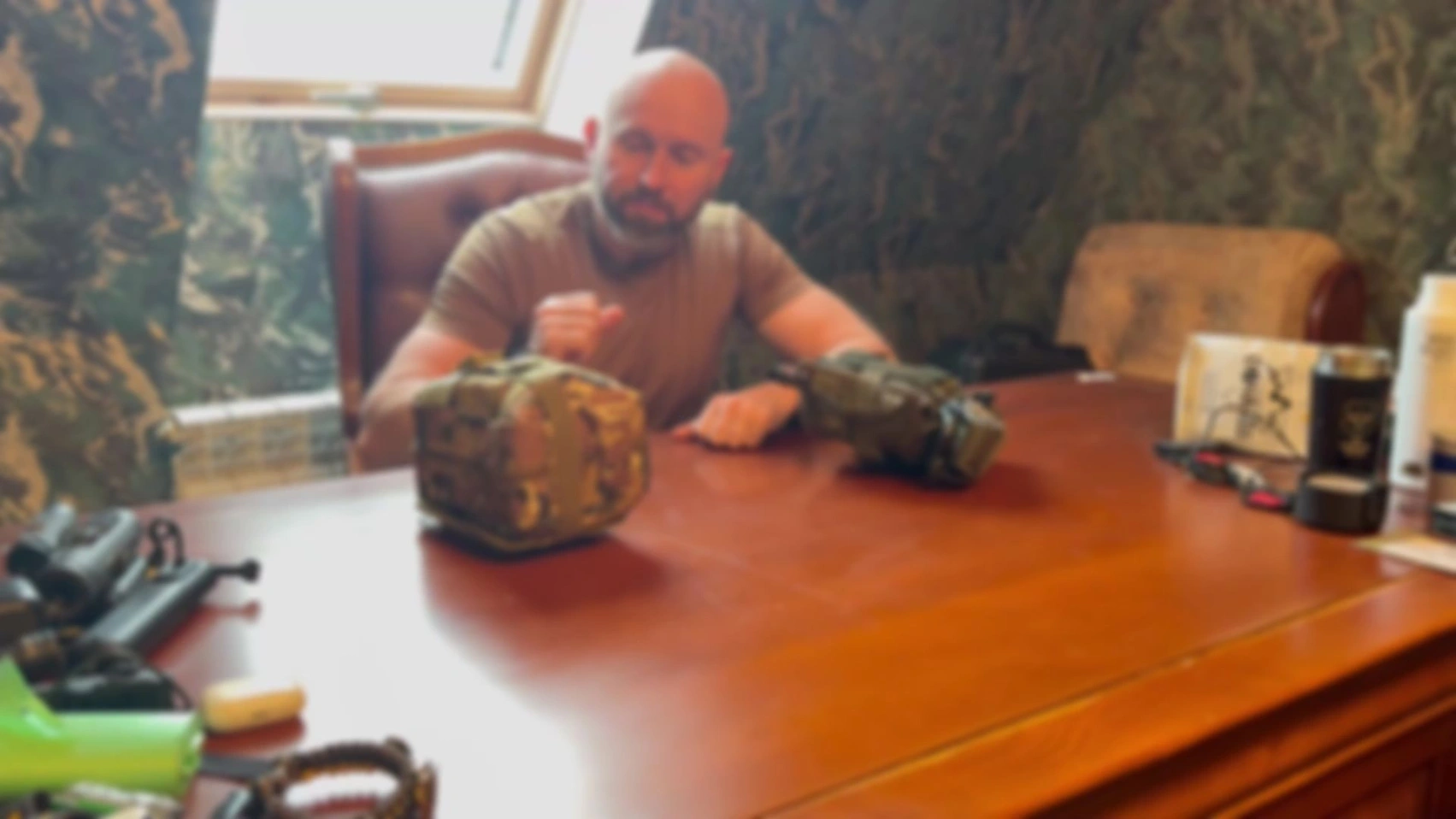 Сравнение аптечек добровольца и спецназа