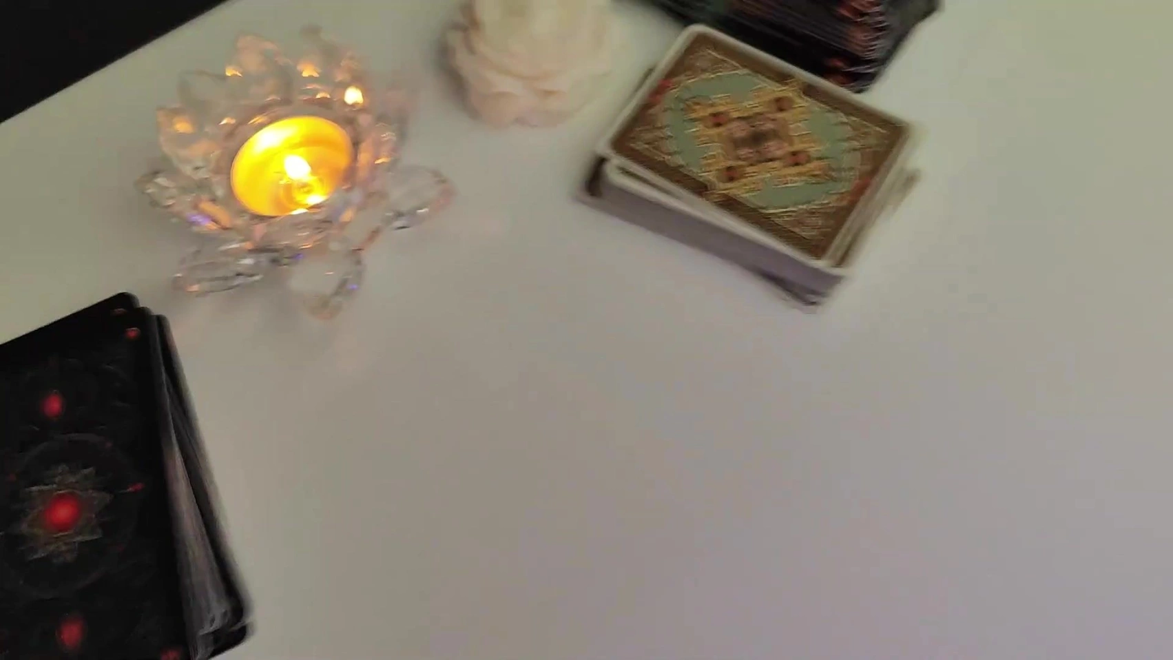 Расклад: «Друг тоскующий» 🕯️