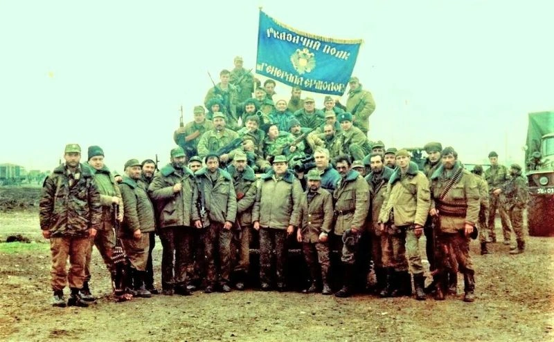 Эксклюзивные фото. Казаки казачьего Ермоловского батальона после Чеченской войны.