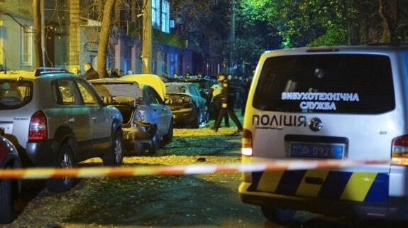 «А меня за что?!» — как инициатора отправки «Поезда дружбы» в Крым взорвали в Киеве.