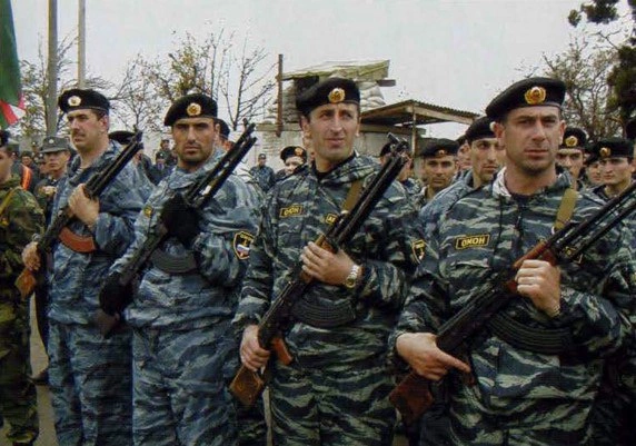 Эксклюизвное фото. Чеченский ОМОН и Дахиев.