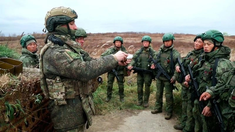 Время собирать камни.