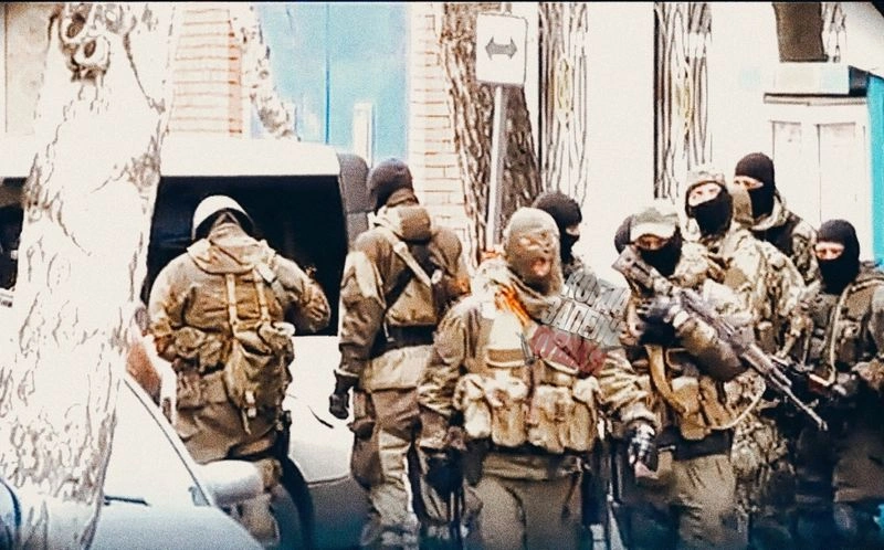 «Тогда мы вообще не поняли, что происходит» — эксклюзивный и детальный разбор легендарного видео.