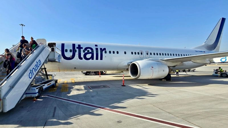 Новое видео: Boeing 737-800 а/к Utair, рейс Москва — Дубай Аль-Мактум