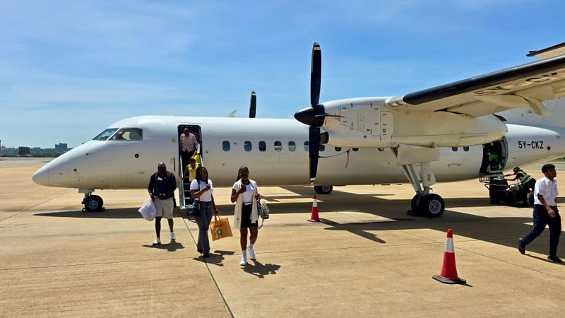 Новое видео: Dash 8-300 а/к Safarilink, рейс Найроби Вилсон — Кисуму