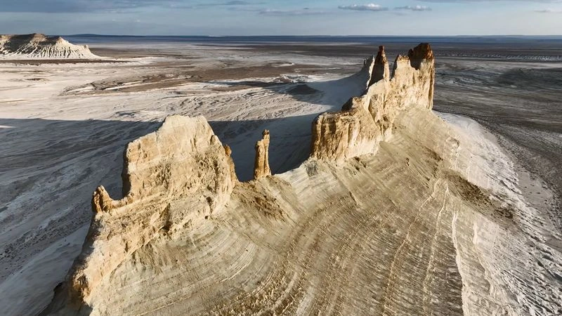 Урочище Босжира — Мангистау — Ушкир Тау