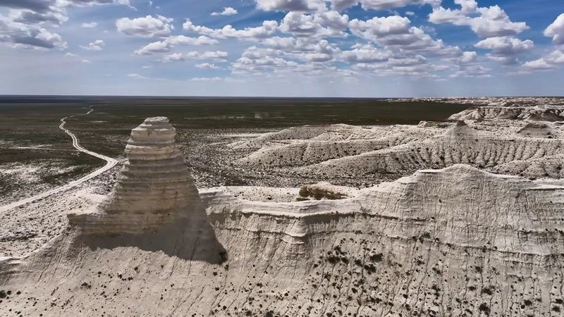 Плато Аккегершен — Меловые горы