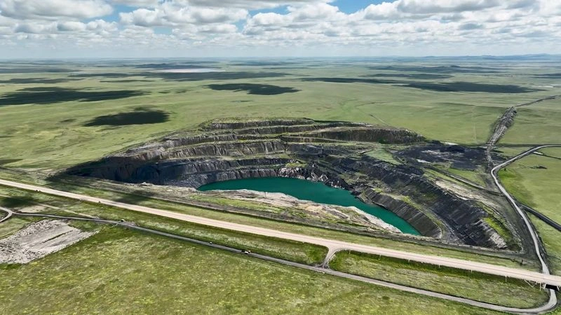 Угольное месторождение — Сарыадыр