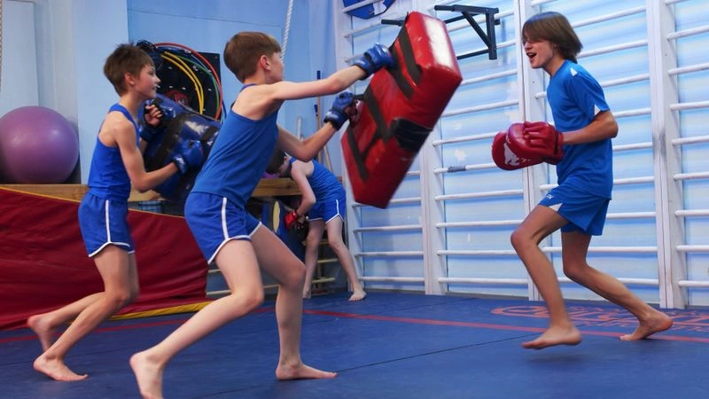 Child actors play between takes during breaks