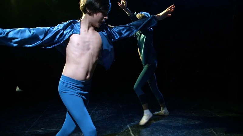 Dance rehearsal for the movie Kingfishers