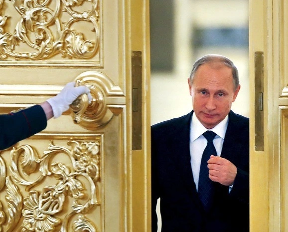 Идеология Путина. «Красивая и вредная сказка»