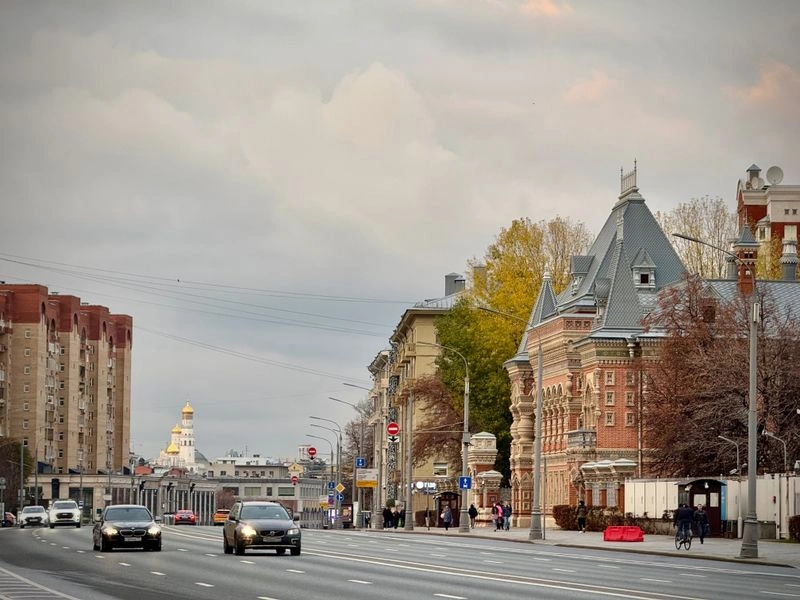 [Путеводитель] М11. Контрасты Якиманки и Бабьего городка