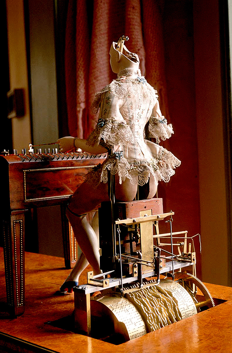В конце XIX века автоматоны были одной из любимых инженерных игрушек публики