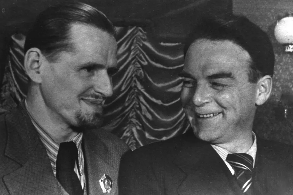 Как Васильевы стали братьями