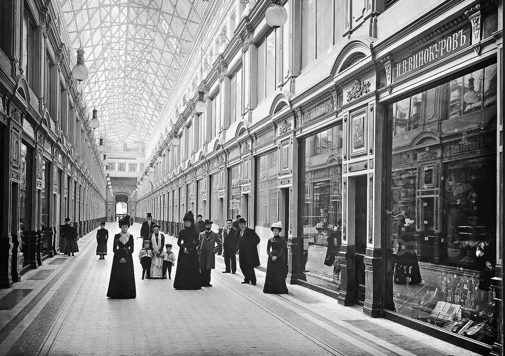Внутренний вид Пассажа. Санкт-Петербург. 1900-1903 гг. Фото К. К. Буллы.