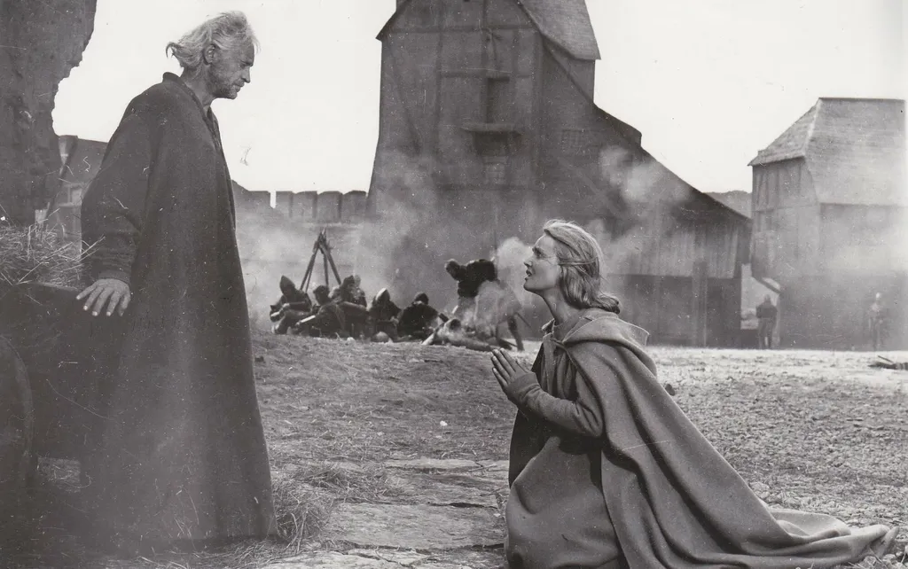 Кадр из кинофильма Г. М. Козинцева "Король Лир". Ленфильм, 1970.