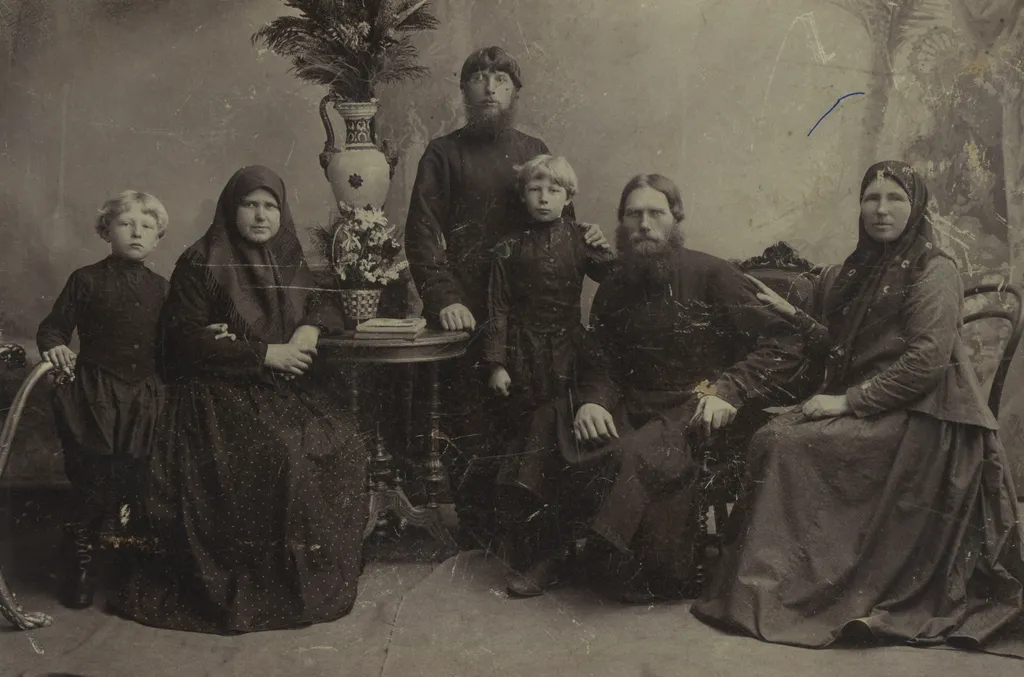 Семья Смирновых – старообрядцев из Александровки. Муром. 1910-е.