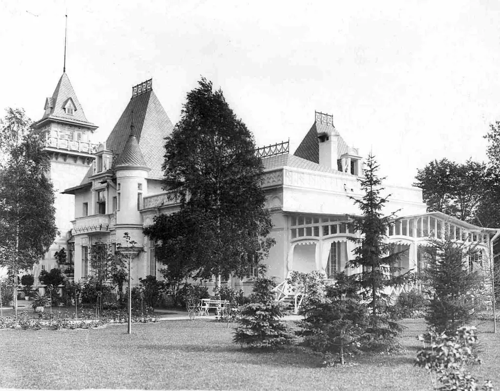 Дача графини М. Э. Клейнмихель на Каменном острове в Санкт-Петербурге.