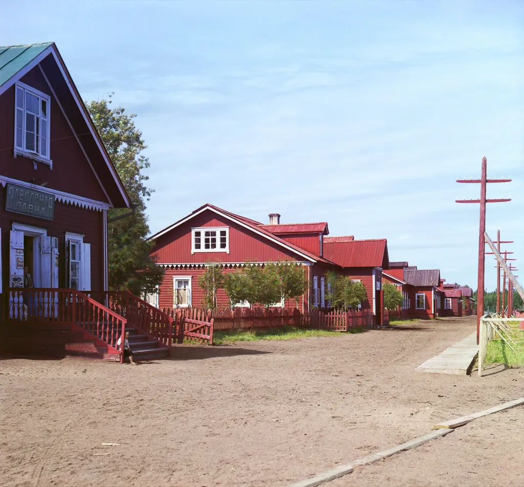 С. М. Прокудин-Горский. Жилые заводские постройки. Ковжинский лесопильный завод. 1909 г.