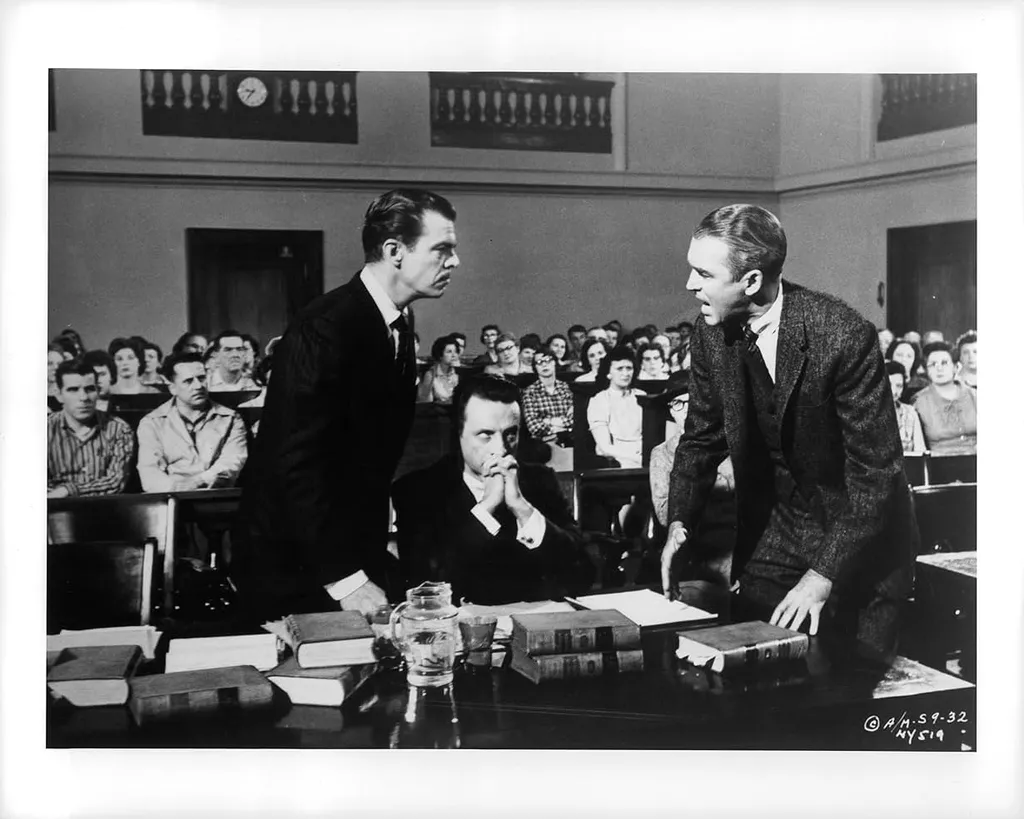 Кадр из кинофильма О. Премингера "Анатомия убийства" (1959).
