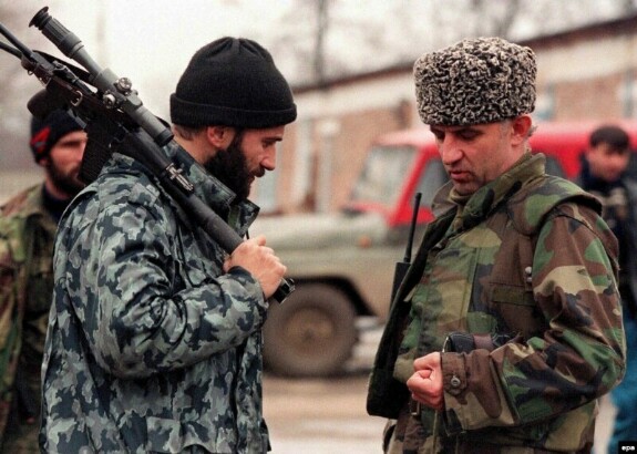 Басаев и Масхадов не переваривали друг друга, но на людях старались блюсти политес