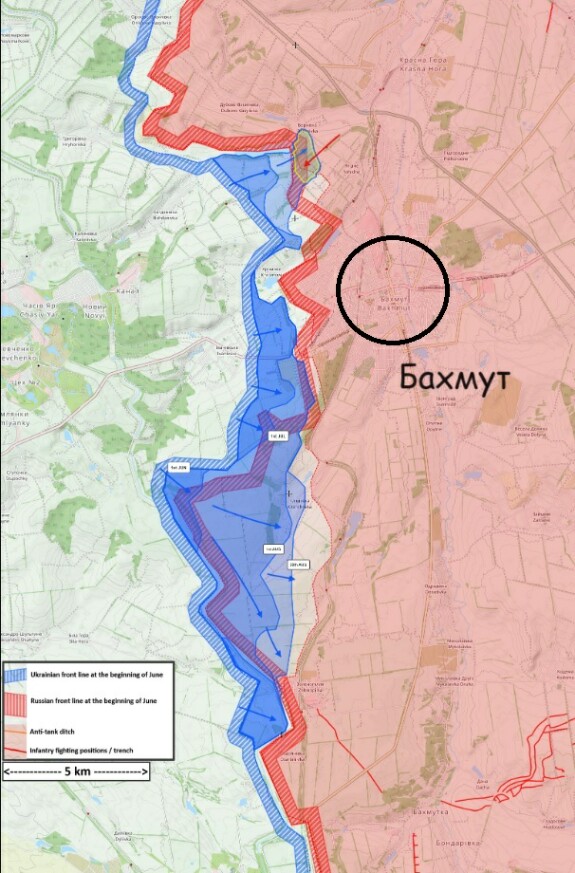 Крупным планом - наступление ВСУ под Бахмутом. Обратите внимание, что на большинстве участков ВСУ, собственно, не прошли передний край, и заняли бывшую серую зону.