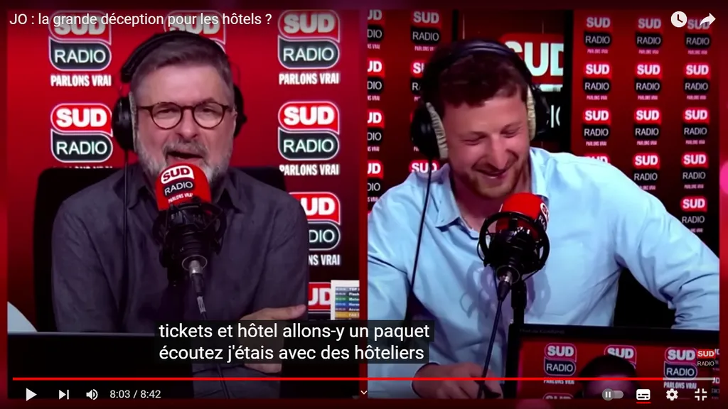 Ведущие развивают идею туристического пакета